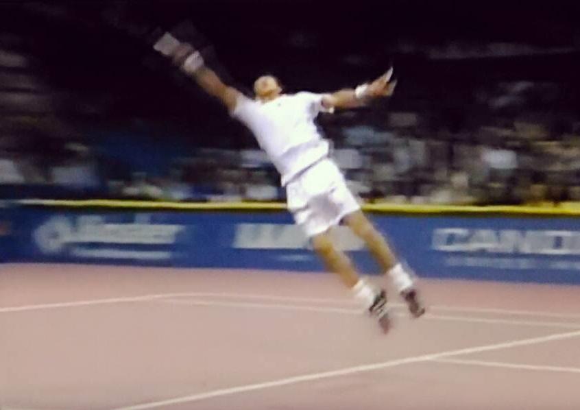 ภราดร ศรีชาพันธุ์(ซุปเปอร์บอล) World Tennis