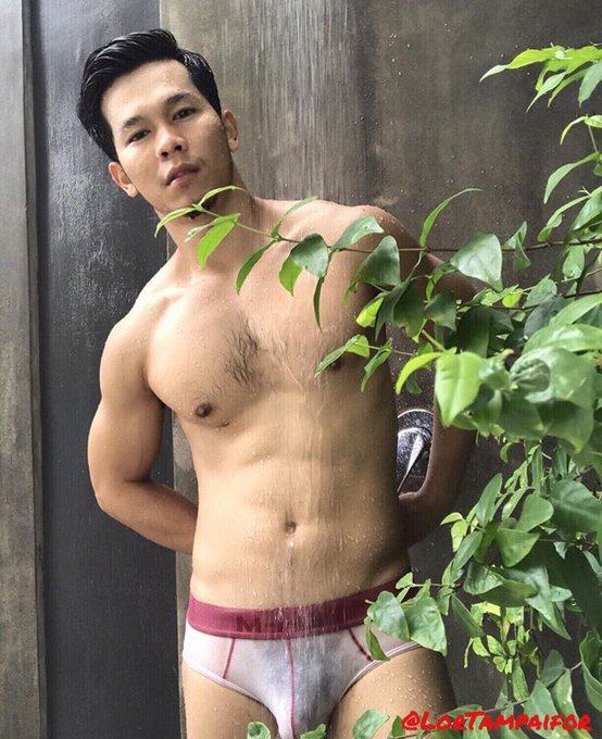 hot male 248 (18+)