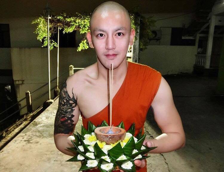 @phoblux_wdc