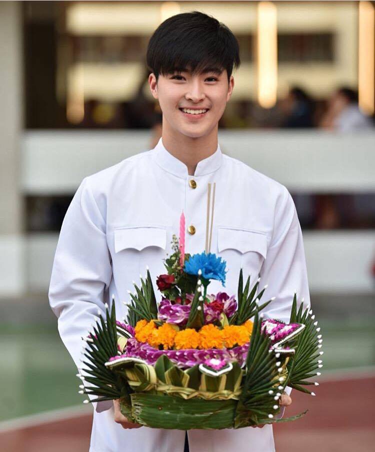 @blue_pongtiwat