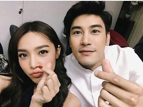 ดาวเคียงเดือน