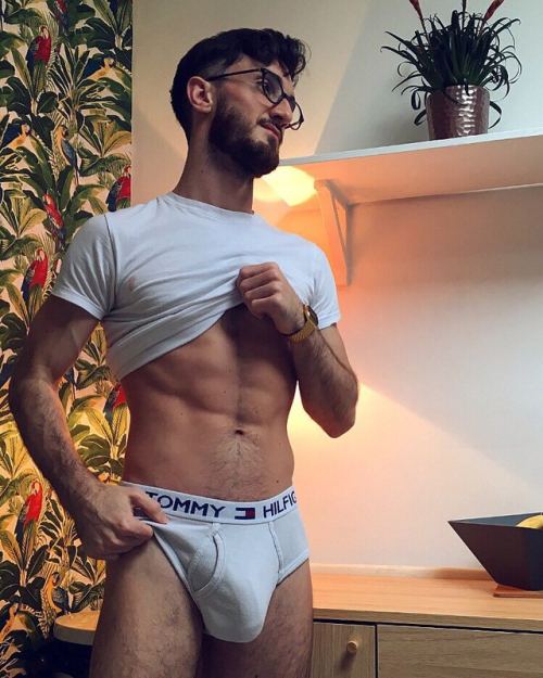 Sexy Guy 123