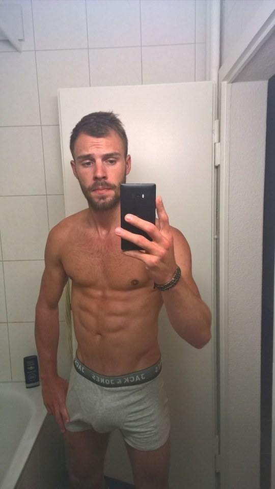 Sexy Guy 123