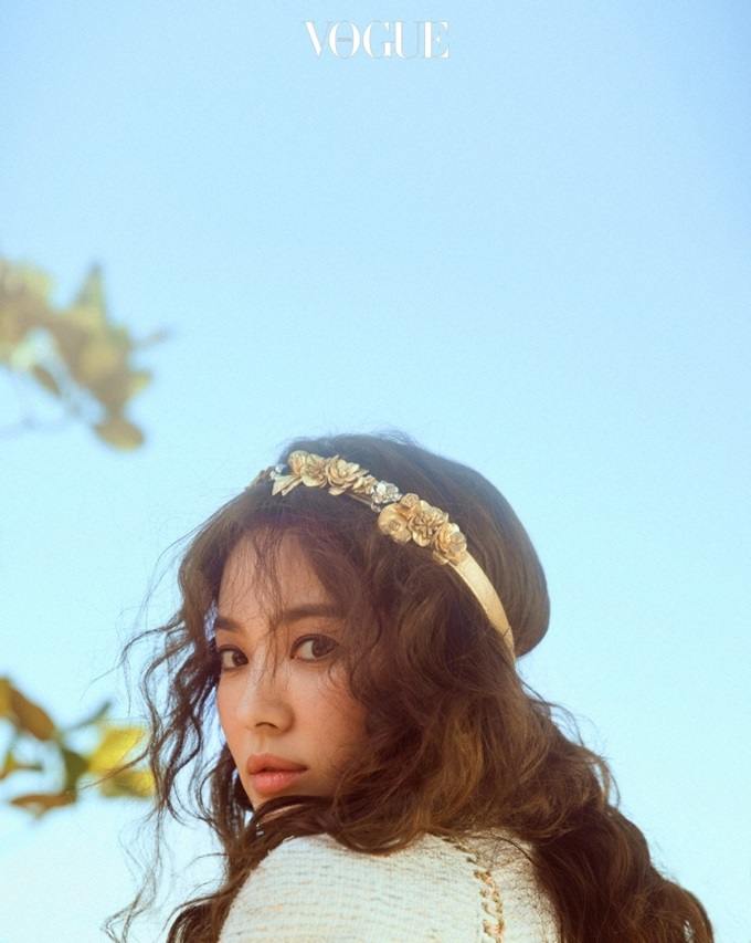 Song Hye Kyo @ Vogue Korea November 2017