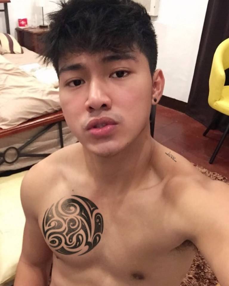 เลียเพลิน