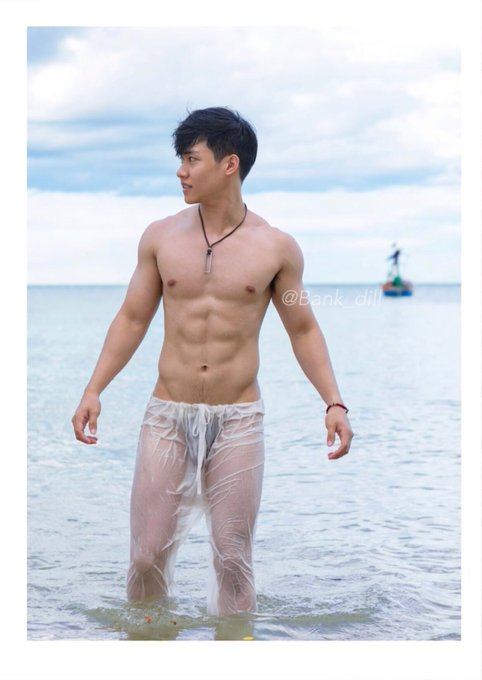 hot male 253 (18+)