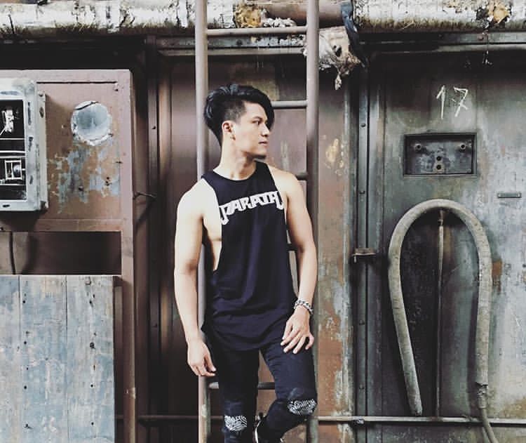 "อาลีฟ" นักร้องนำ วง PARATA หล่อคมเข้ม หุ่นดี