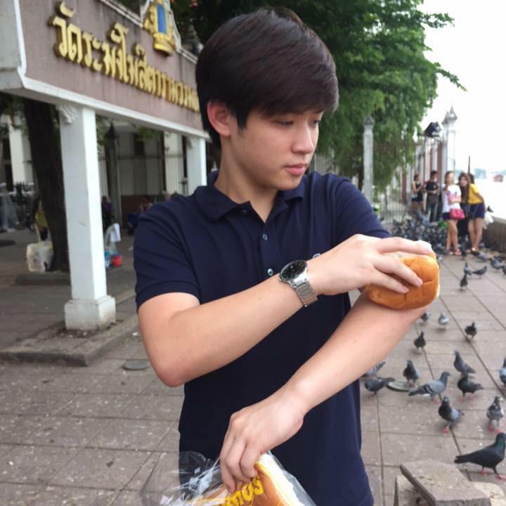 หยิกแก้ม เยิฟๆ 2,283