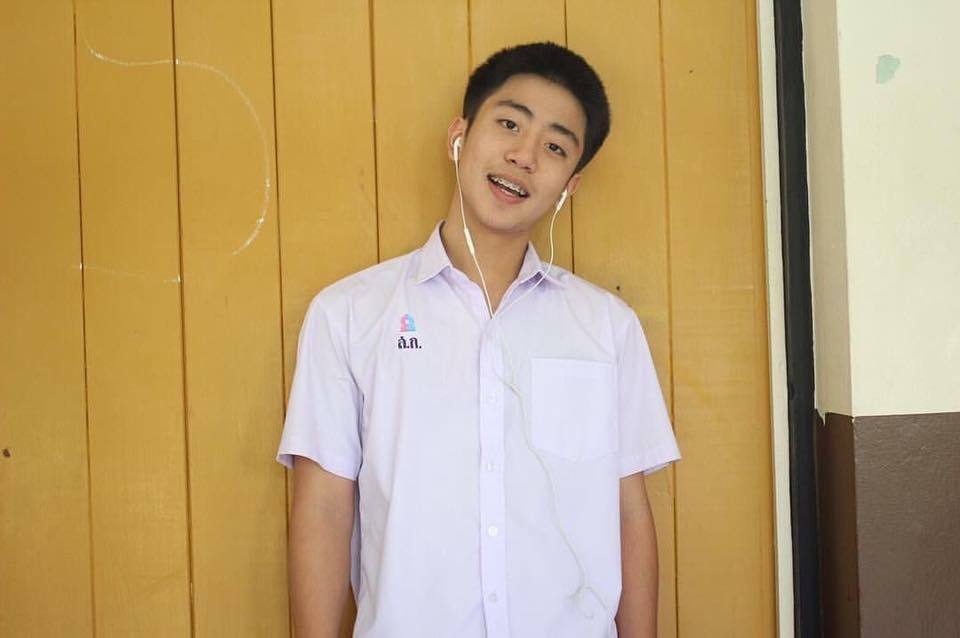 หยิกแก้ม เยิฟๆ 2,283