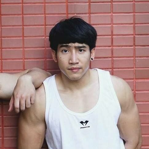แขนจะแตกแล้วค่ะที่รักขา 2,287