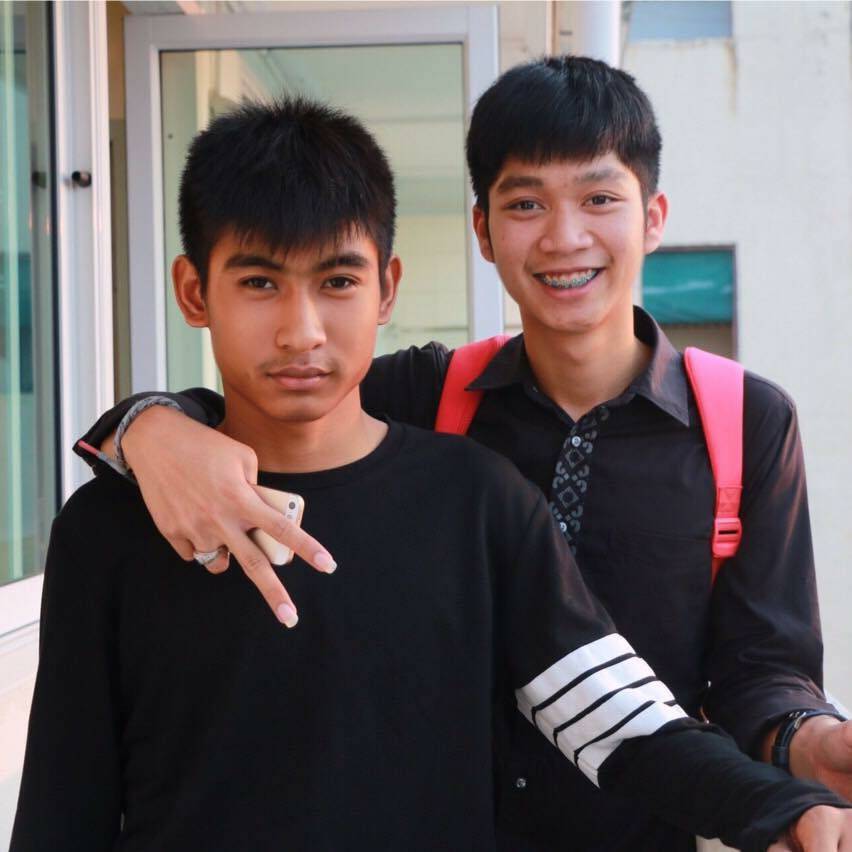ระวังโดนอมนิ้วนะคะ 2,290