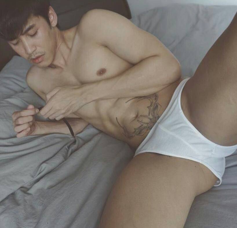hot male 256 (18+)