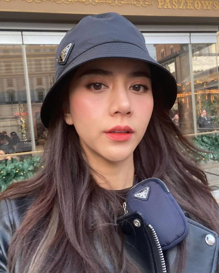 กุ๊กกิ๊ก กชกร เรื่อง เจ้าหญิงแตงอ่อน