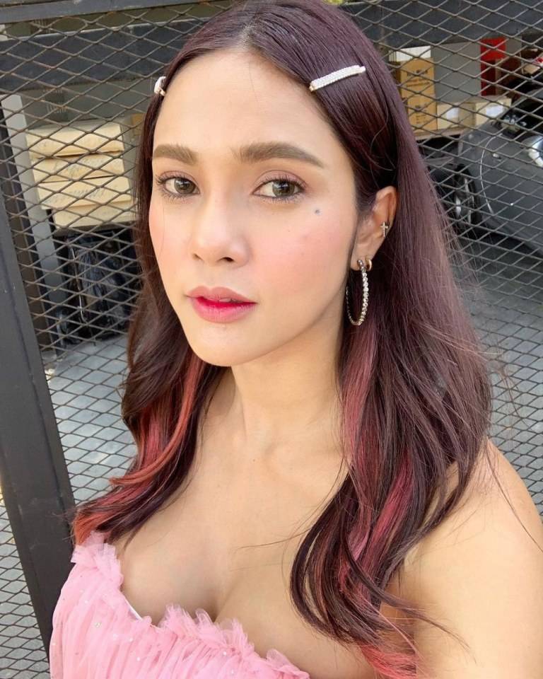 อุ้ม ลักขณา เรื่อง หลงไฟ