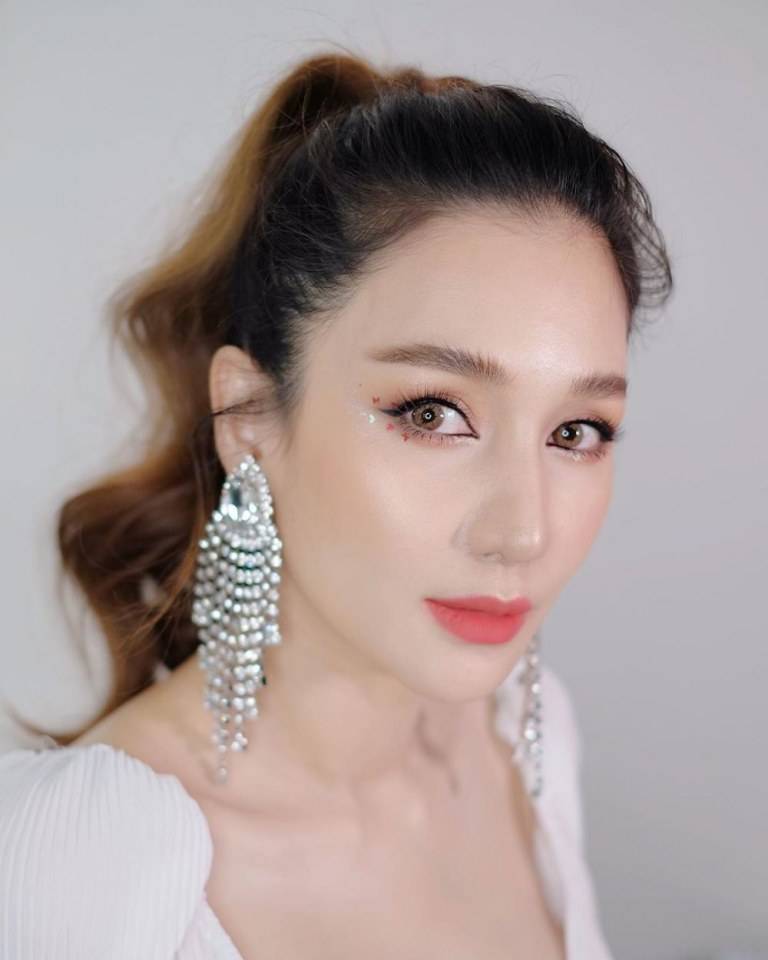 เนย โชติกา จากละคร ชุมทางเสือเผ่น