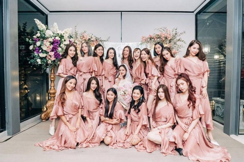 พลอย พงษ์รตี