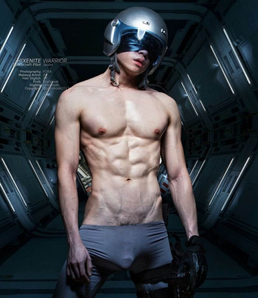 hot male 258 (18+)