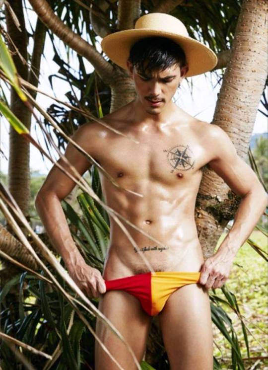 หนุ่มหล่อขึ้นปก 09