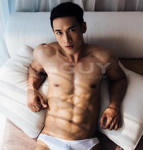 หนุ่มหล่อขึ้นปก 12
