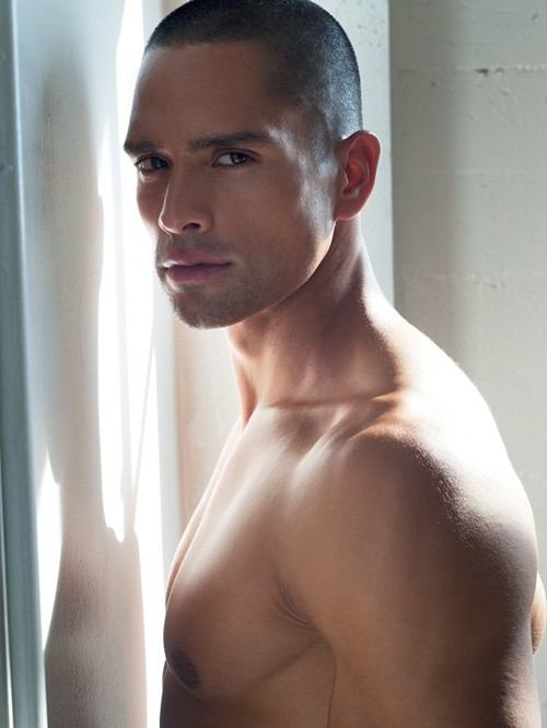 นายแบบ จาก  MAN GRUSH....Man Crush of the Day: Model Rob Evans