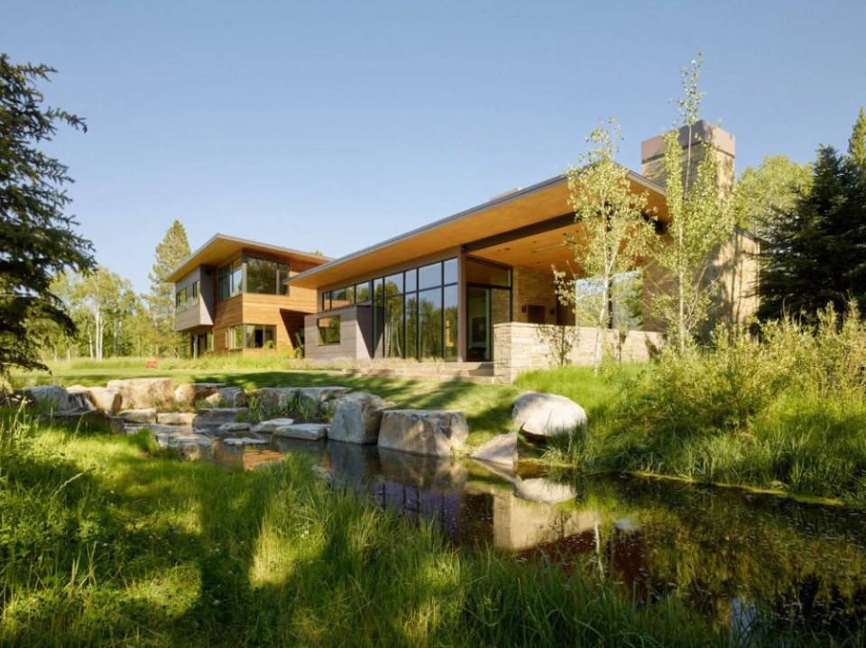 JD2 House by Carney Logan Burke Architects