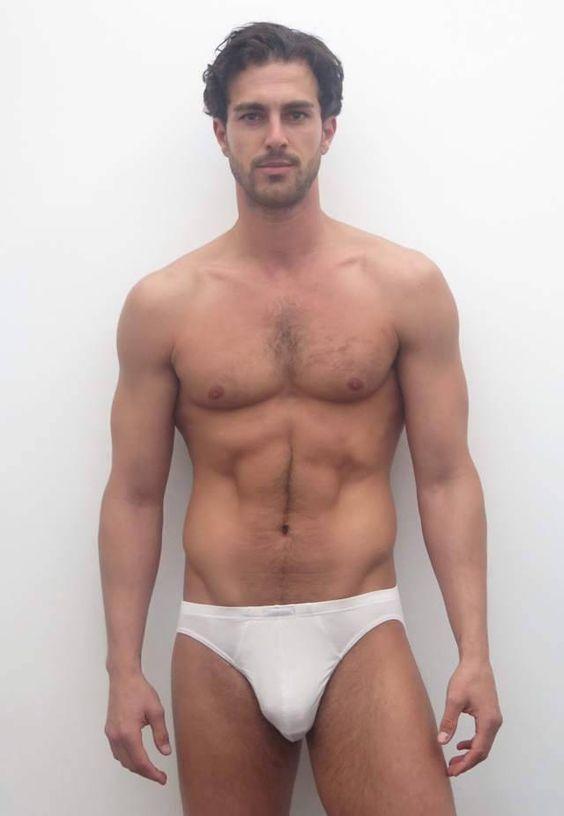 hot male 260 (18+)