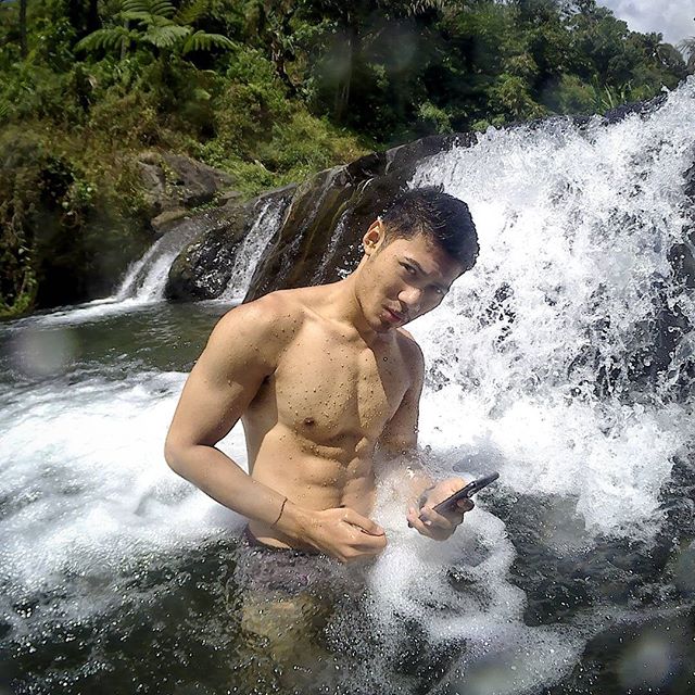 แน่น