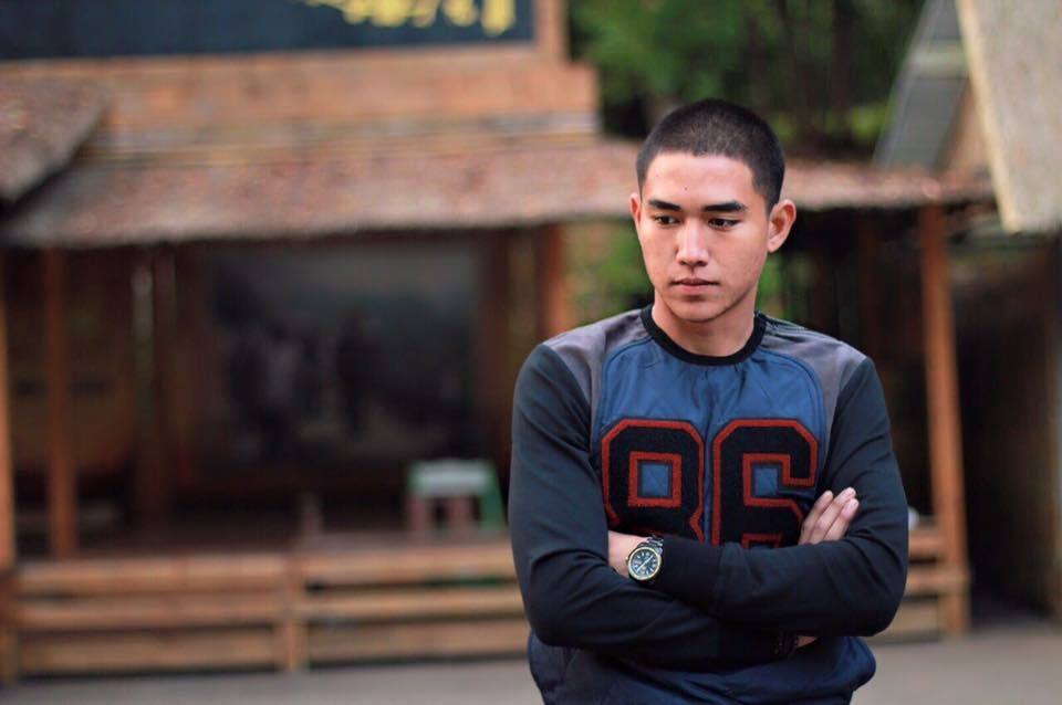 มองเหม่อ 2,318