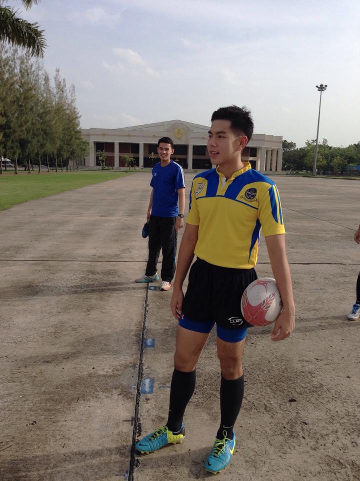 เป็นชะนี ที่ได้ดูบอล ต้องร่อนหมอนข้าง 2,324