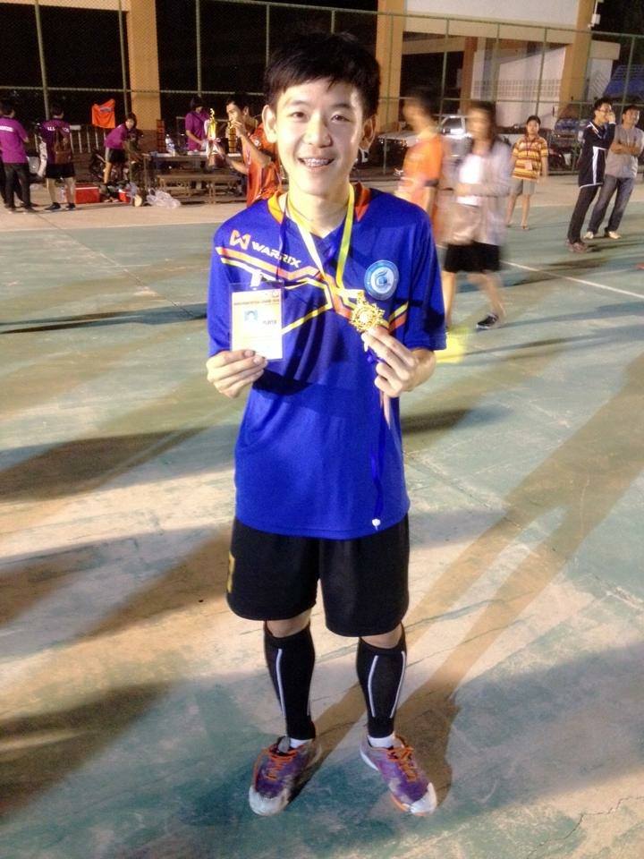เป็นชะนี ที่ได้ดูบอล ต้องร่อนหมอนข้าง 2,324