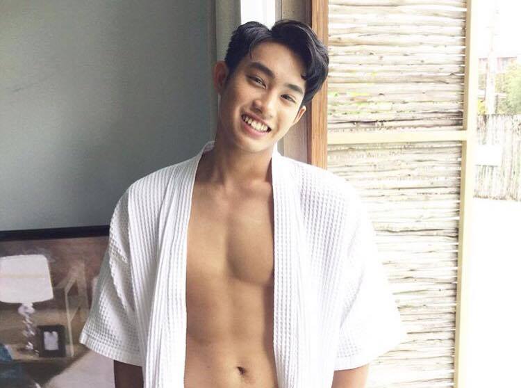 หุ่นแซ่บแต่เด็ก #2
