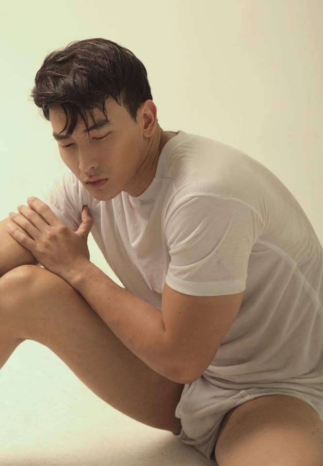 hot male 264 (18+)