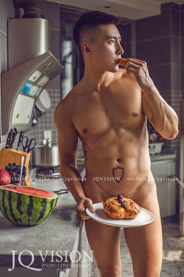 hot male 264 (18+)