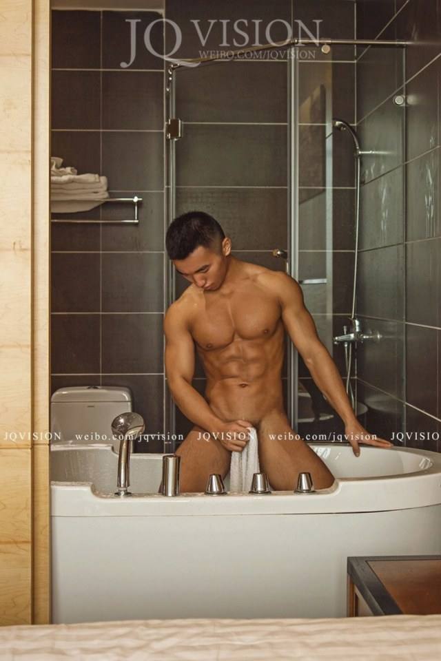 hot male 264 (18+)