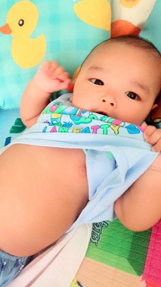 น้องจูเนียร์ อายุ 4 เดือน ครับป๋ม