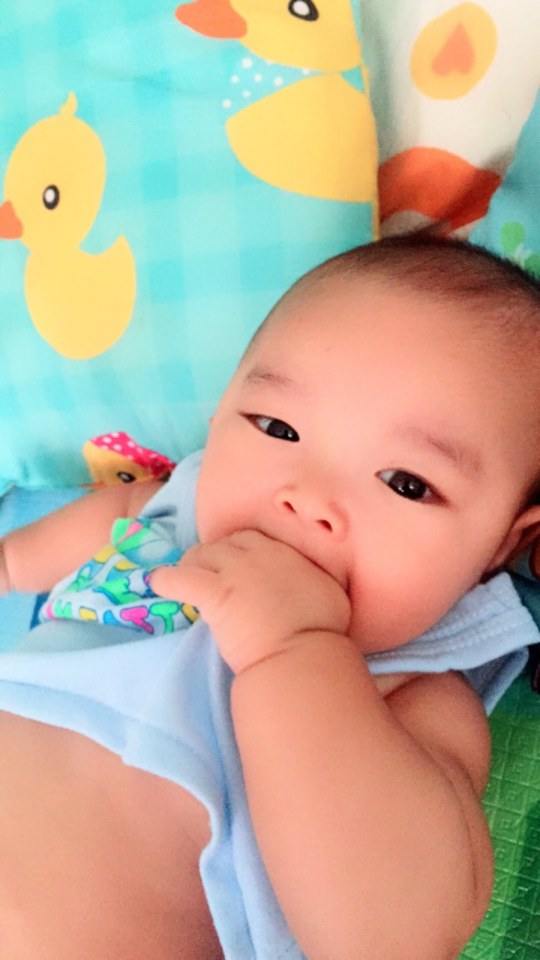 น้องจูเนียร์ อายุ 4 เดือน ครับป๋ม