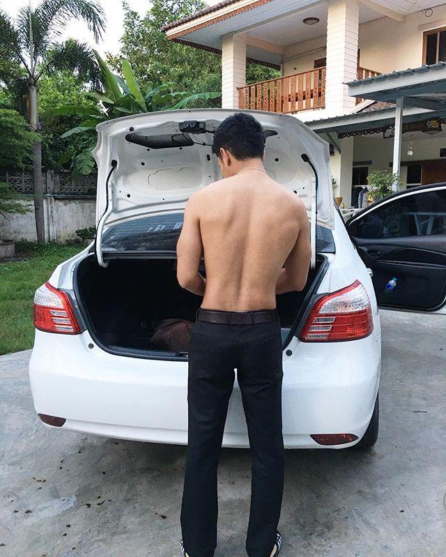 ลิ้นสั่น