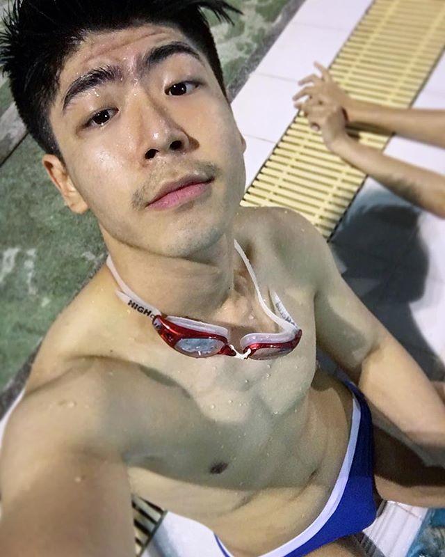 ลิ้นสั่น