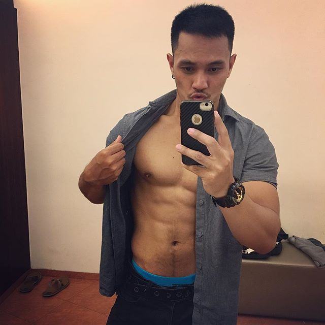 ลิ้นสั่น