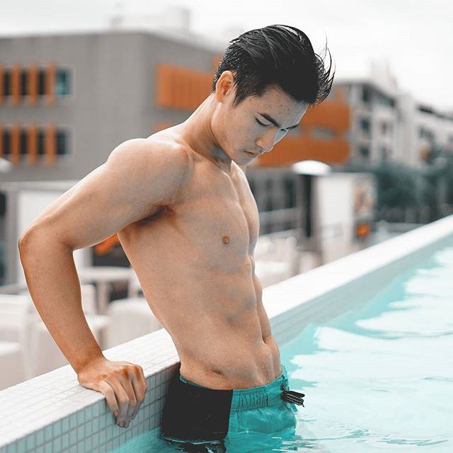จับลงลิ้น