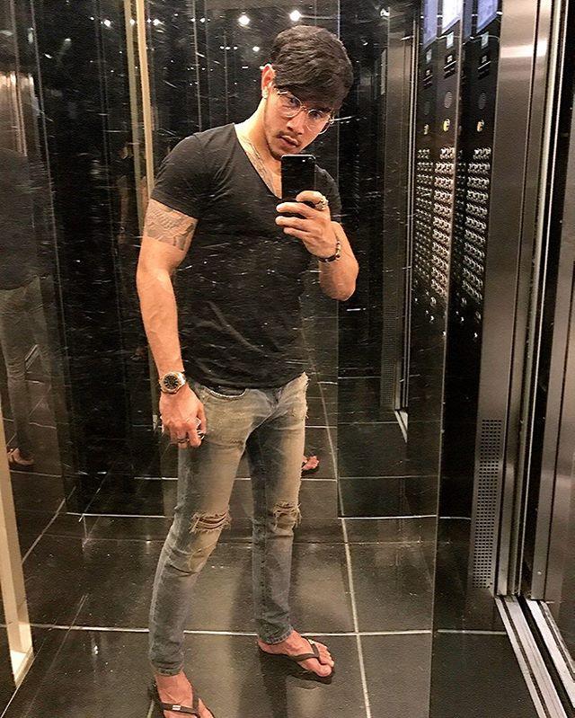 หนวด