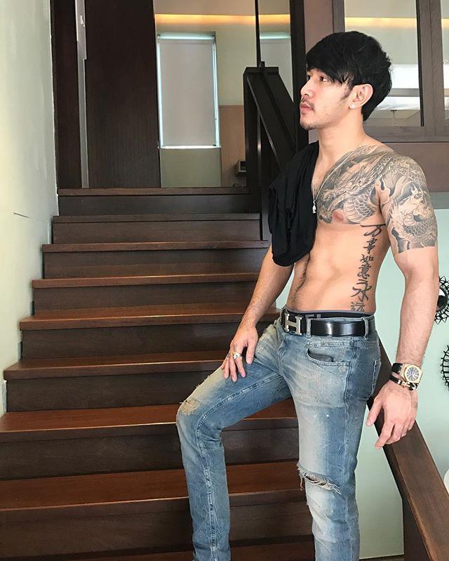 หนวด