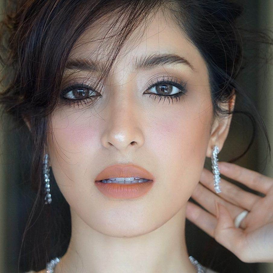 พิ้งกี้ สาวิกา