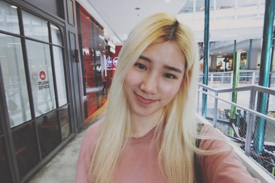 เมย์ แฟนDJพล่ากุ้ง