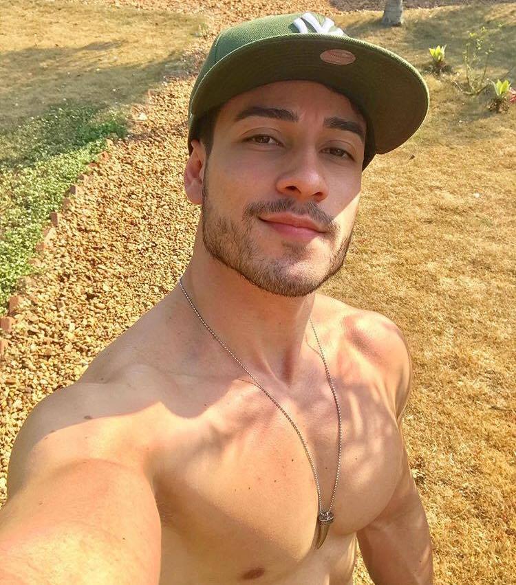ฝรั่งหล่อน่าติดตาม 0_1 : Anderson Felipe