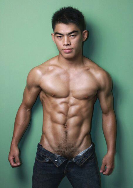 hot male 265 (18+)