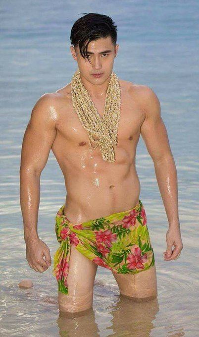 hot male 266 (18+)