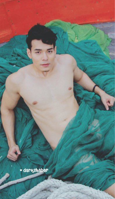 hot male 266 (18+)