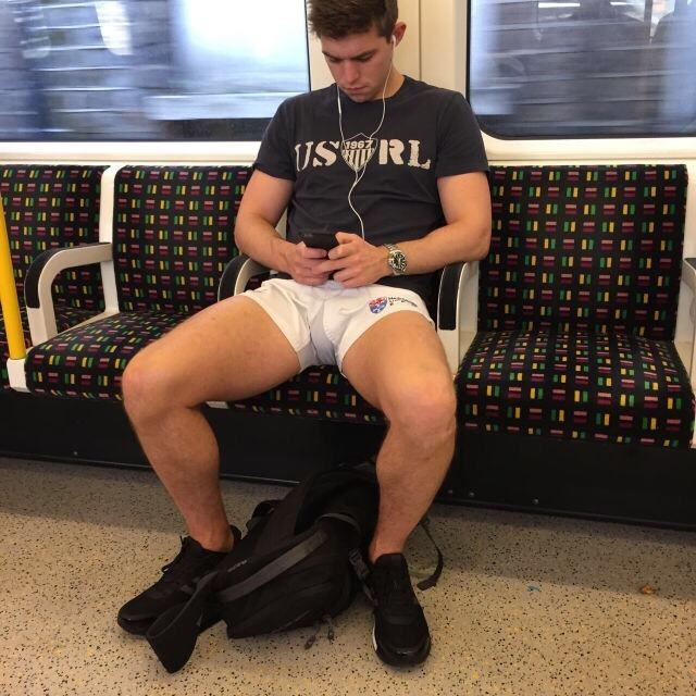 hot male 269 (18+)