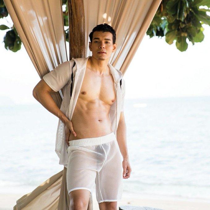 hot male 274 (18+)